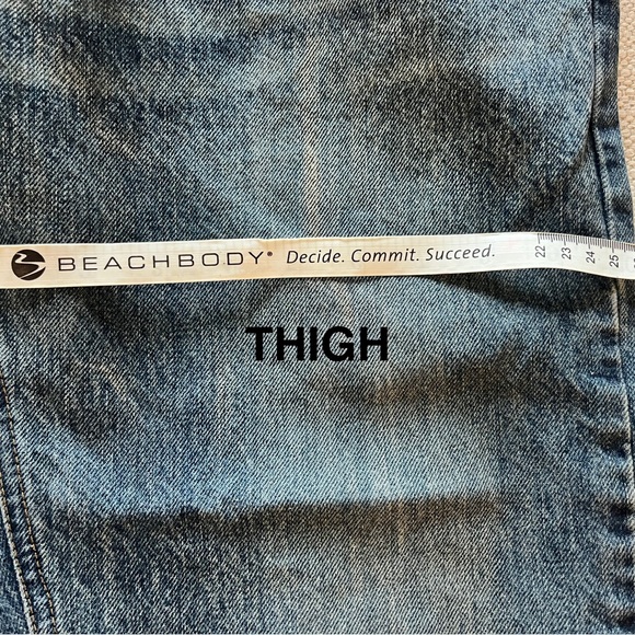 VINTAGE Dolce & Gabbana Blue Lampo Relaxed Jeans Size 52 IT.  Fits like a US 36 - Picture 11 of 15